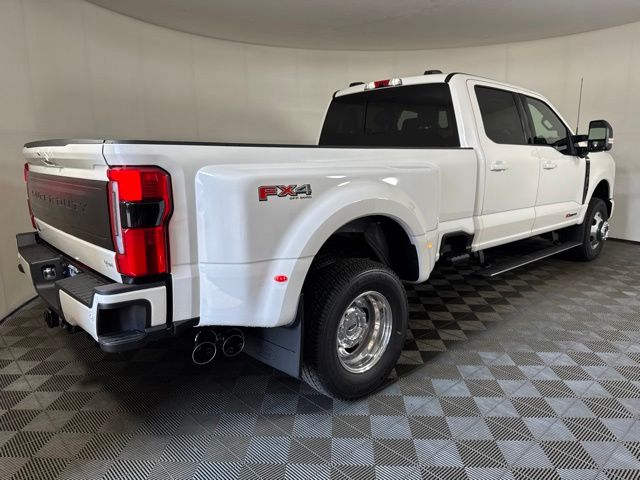 New 2026 Star White Metallic Tri-Coat Ford F-350® Platinum® image 3