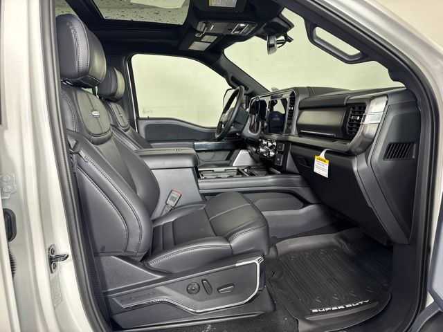 New 2026 Star White Metallic Tri-Coat Ford F-350® Platinum® image 4
