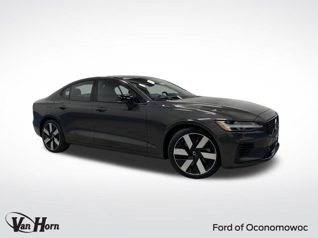 2024 Volvo S60 Recharge Plug-in Hybrid
