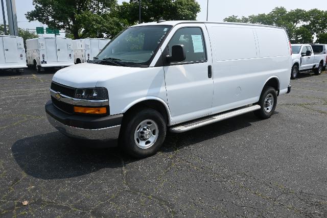 2023 Chevrolet Express Cargo Van