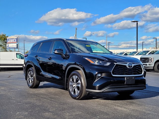 2024 Toyota Highlander