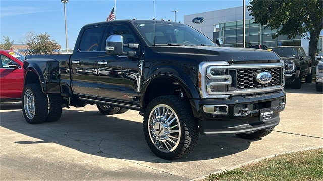 2025 Ford Super Duty F-450 Drw