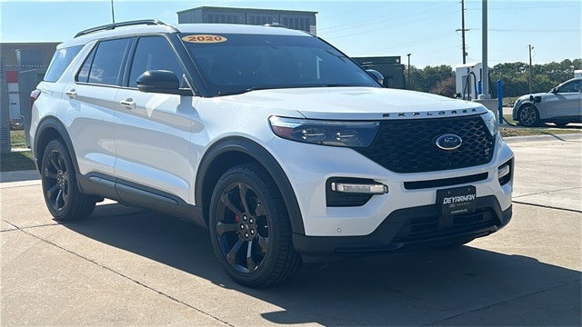 2020 Ford Explorer