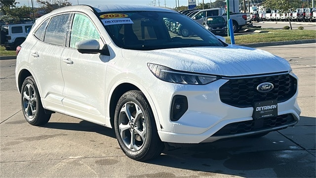 2023 Ford Escape