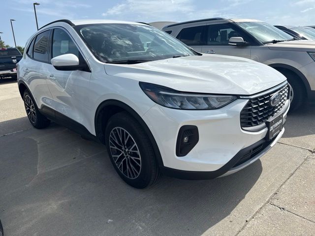 2024 Ford Escape Plug-In Hybrid PHEV