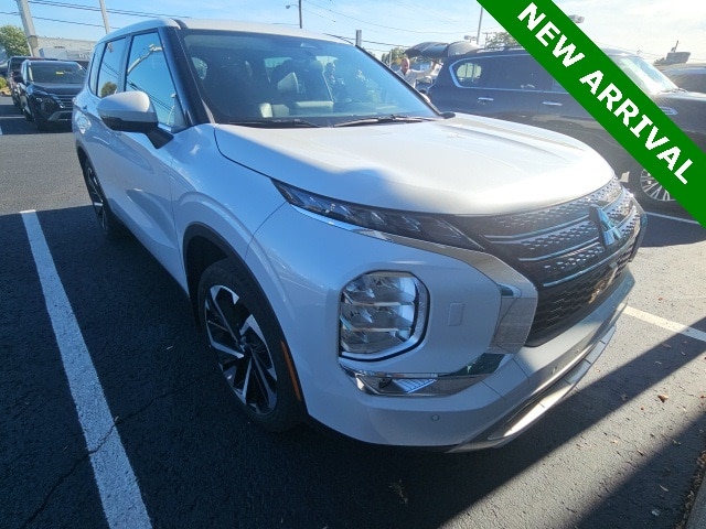 2023 Mitsubishi Outlander