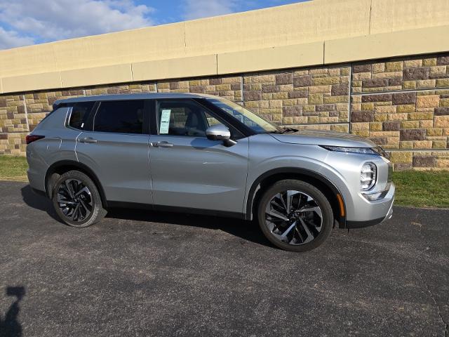 2024 Mitsubishi Outlander