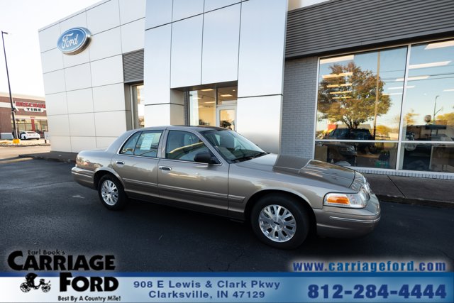 2003 Ford Crown Victoria