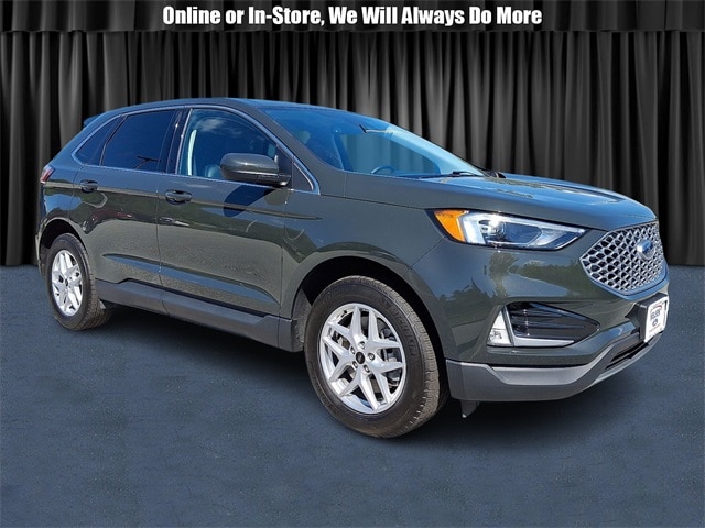 2023 Ford Edge