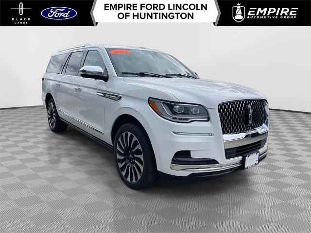 2023 Lincoln Navigator L
