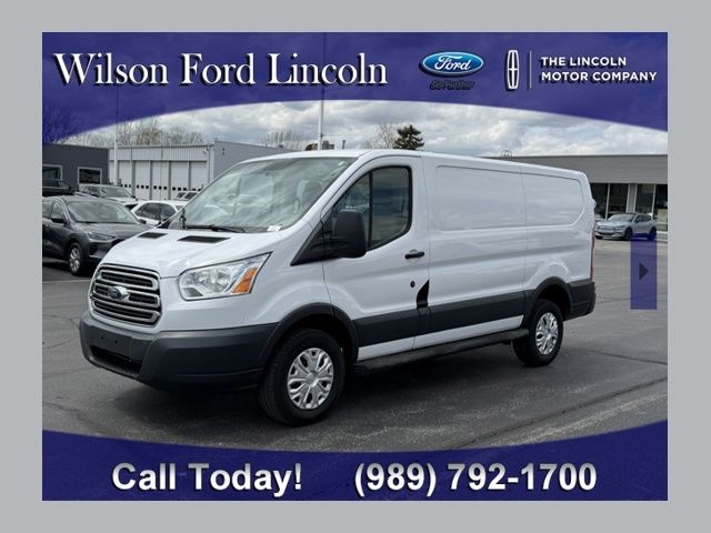 2015 Ford Transit-250 130 WB Low Roof Cargo