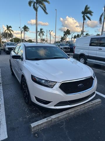 2018 Ford Taurus