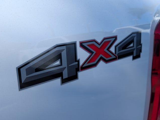 New 2026 Oxford White Ford F-350® XL image 18