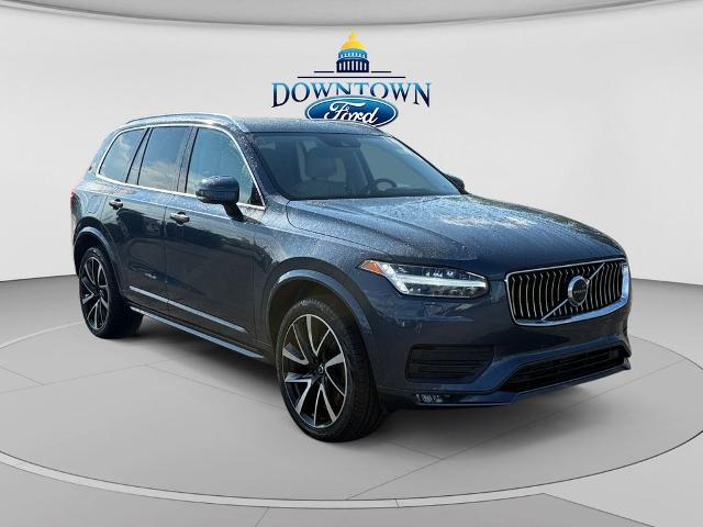 2021 Volvo XC90 T6 Momentum 7-Passenger