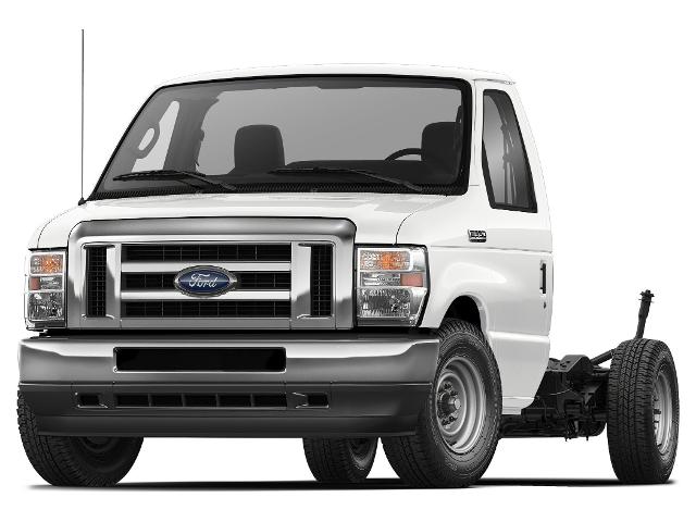 2025 Ford E-Series Cutaway 