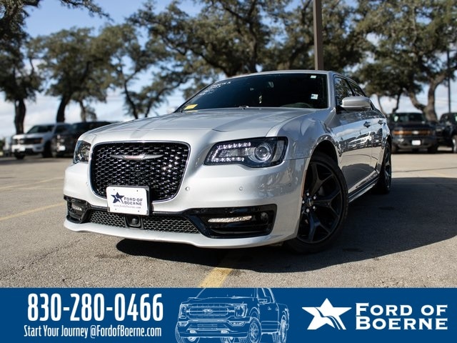 2023 Chrysler 300