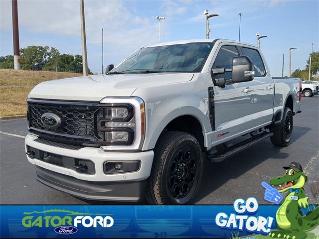 New 2025 Ford Super Duty F-250 SRW LARIAT New 2025 Ford Super Duty F-250 SRW LARIAT
