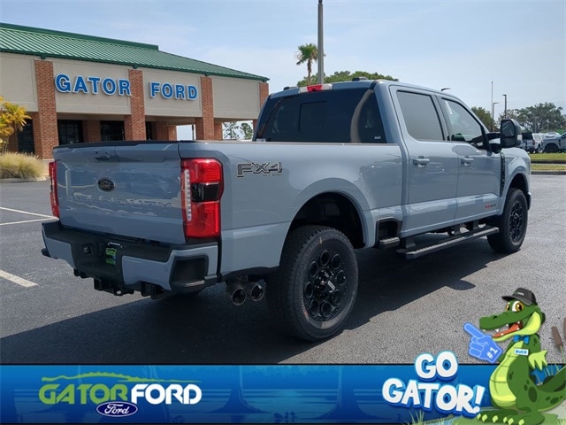 New 2025 Ford Super Duty F-350 SRW LARIAT New 2025 Ford Super Duty F-350 SRW LARIAT