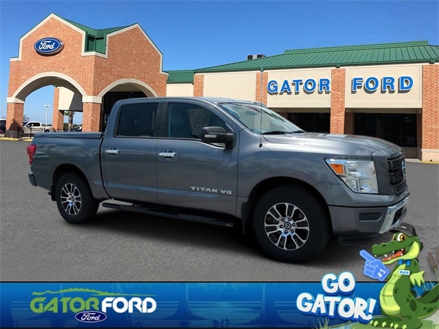2020 Nissan Titan