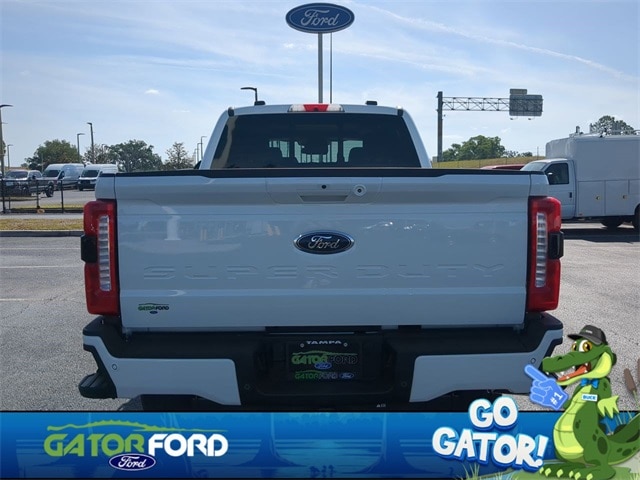 New 2024 Ford Super Duty F-250 SRW LARIAT New 2024 Ford Super Duty F-250 SRW LARIAT
