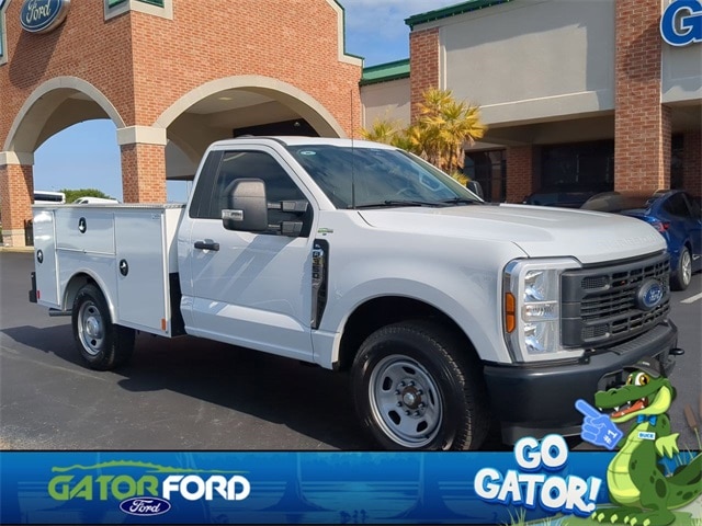 New 2024 Ford Super Duty F-350 SRW XL