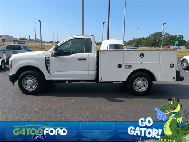 New 2024 Ford Super Duty F-350 SRW XL