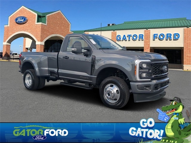 2026 Ford Super Duty F-350 DRW XL