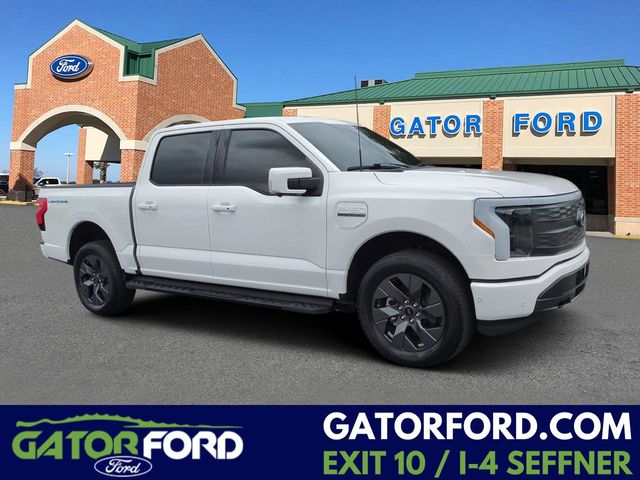 2023 Ford F-150 Lightning Lariat