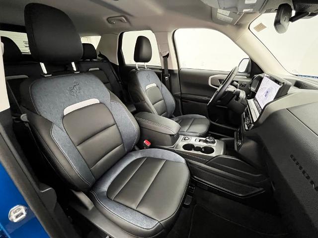 New 2026 Velocity Blue Metallic Ford Outer Banks® image 31