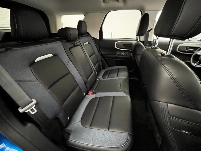 New 2026 Velocity Blue Metallic Ford Outer Banks® image 34
