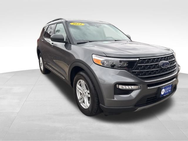 Used 2024 Ford Explorer XLT Used 2024 Ford Explorer XLT