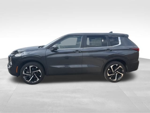 Used 2024 Mitsubishi Outlander SE Used 2024 Mitsubishi Outlander SE
