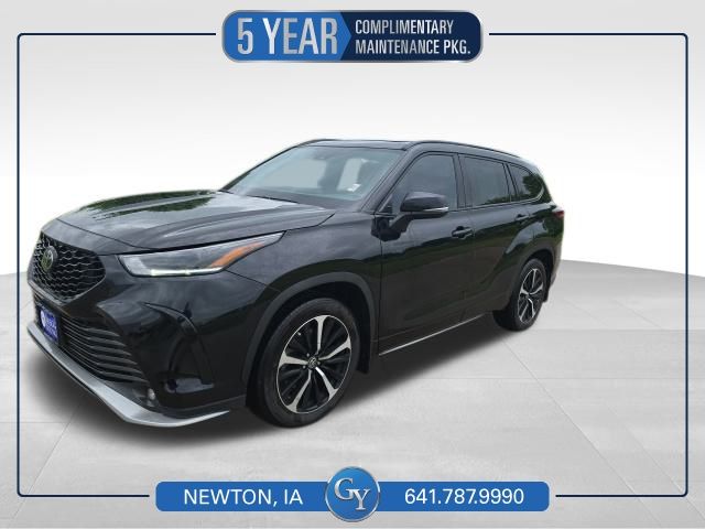 2022 Toyota Highlander XSE