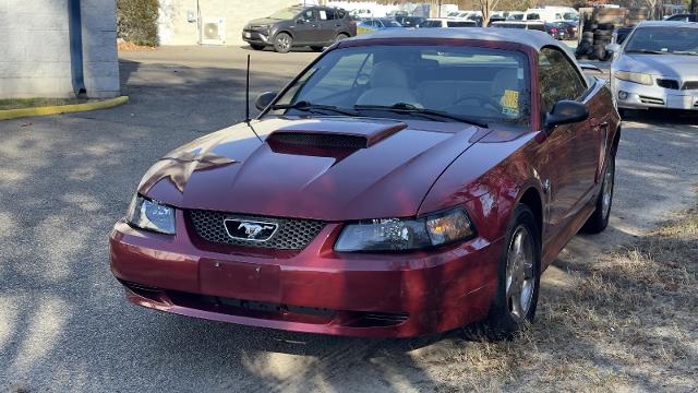 2004 Ford Mustang