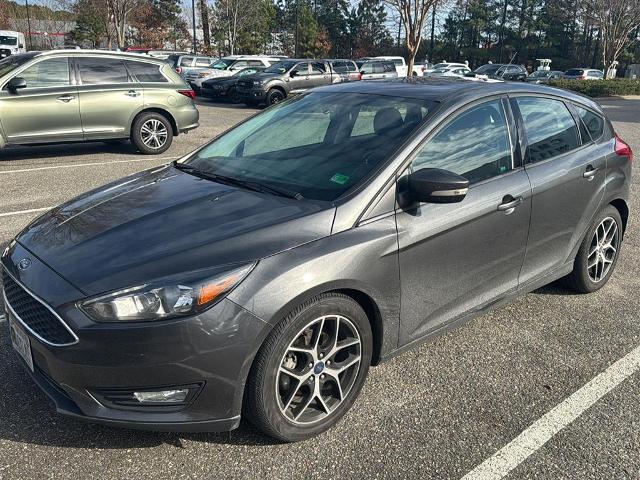 2017 Ford Focus SEL's photo
