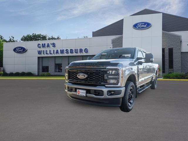 2023 Ford F-350 XLT