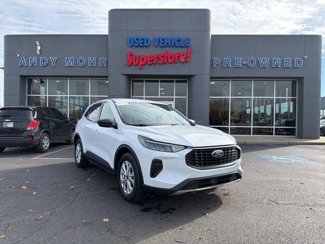 2024 Ford Escape