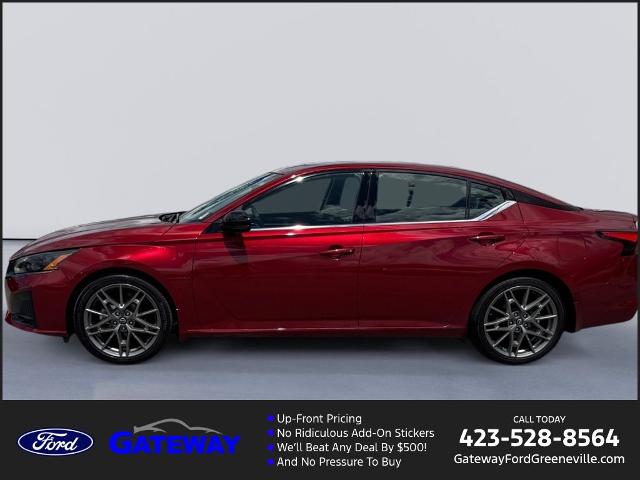 2024 Nissan Altima 2.0 SR