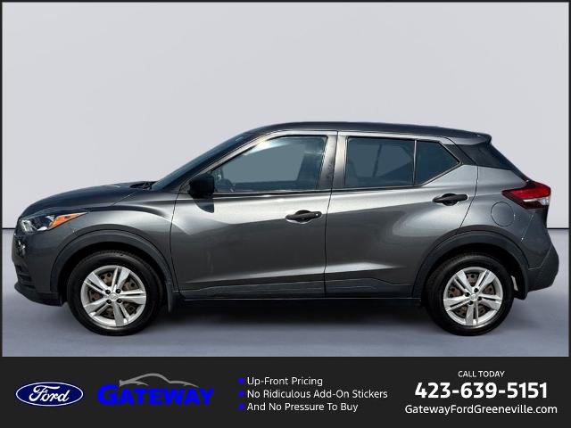 2020 Nissan Kicks S