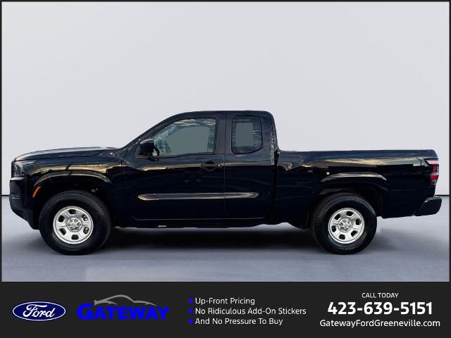 2024 Nissan Frontier S's photo