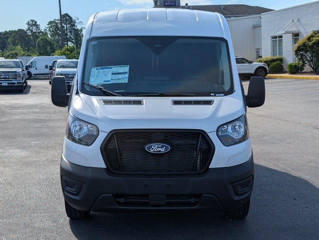 New 2026 Oxford White Ford Cargo Van image 3