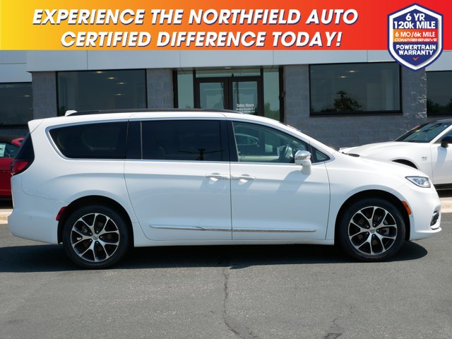 2022 Chrysler Pacifica