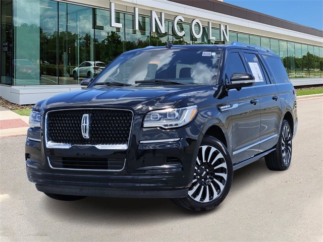 2023 Lincoln Navigator L