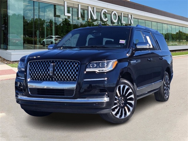 2022 Lincoln Navigator L