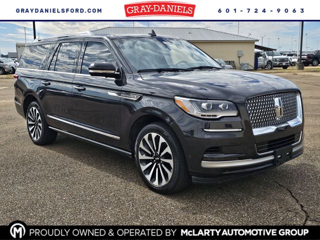 2023 Lincoln Navigator L