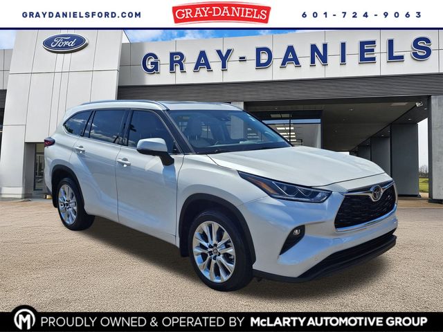 2023 Toyota Highlander