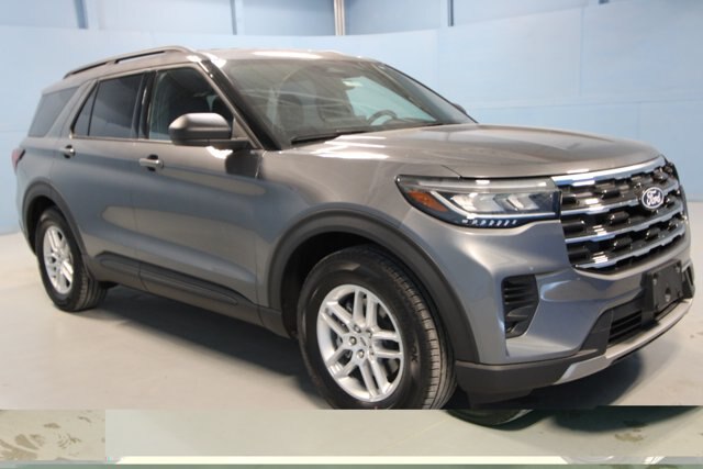2027 Ford Explorer Active w/200A Pkg