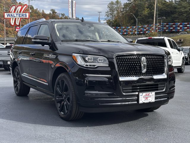 2024 Lincoln Navigator Reserve's photo