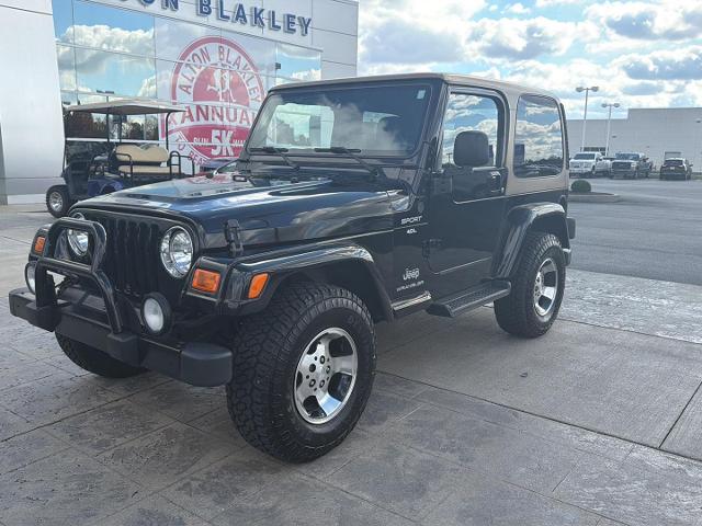 2004 Jeep Wrangler SPORT's photo