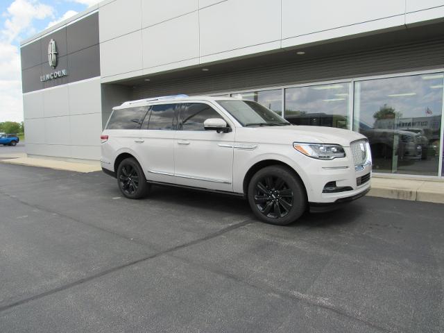 2024 Lincoln Navigator